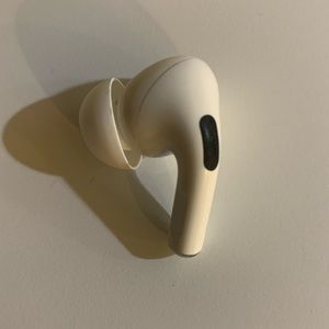 Apple AirPods Pro Left Airpod